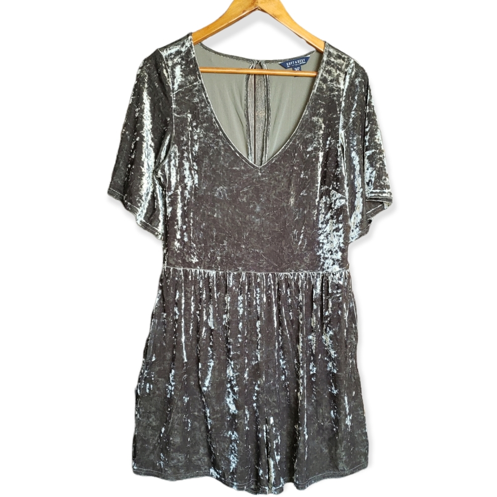 American Eagle Emerald Green Crushed Velvet Romper Size XL